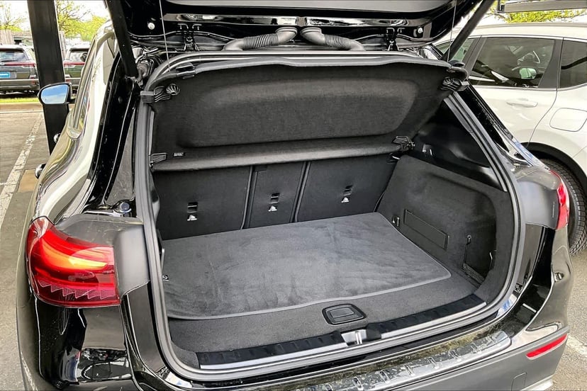 2025 Mercedes-Benz GLA 250 - Image 37