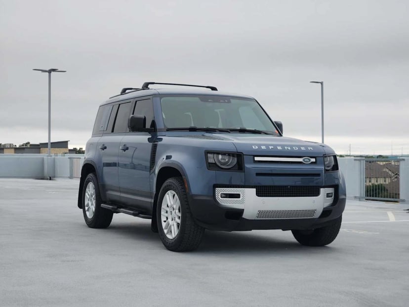 2024 Land Rover Defender - Image 3
