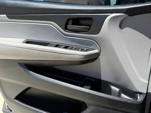 2019 Honda Odyssey - Image 21