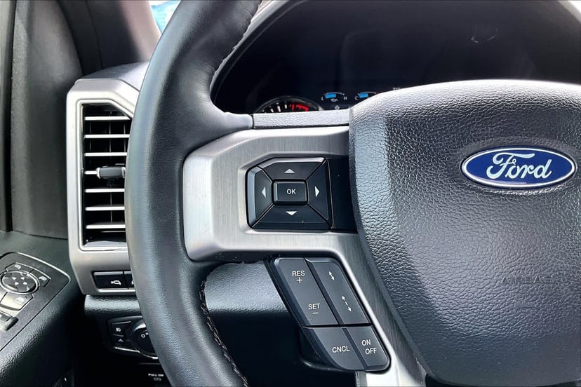 2020 Ford F-150 - Image 25