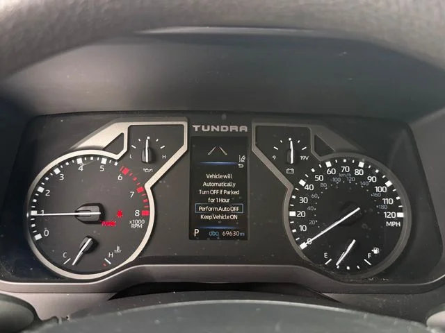 2023 Toyota Tundra - Image 10