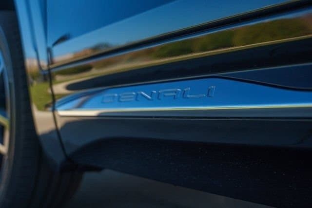 2024 GMC Terrain - Image 9