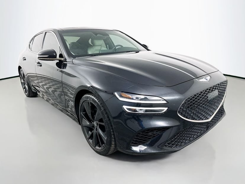 2023 Genesis G70 - Image 3