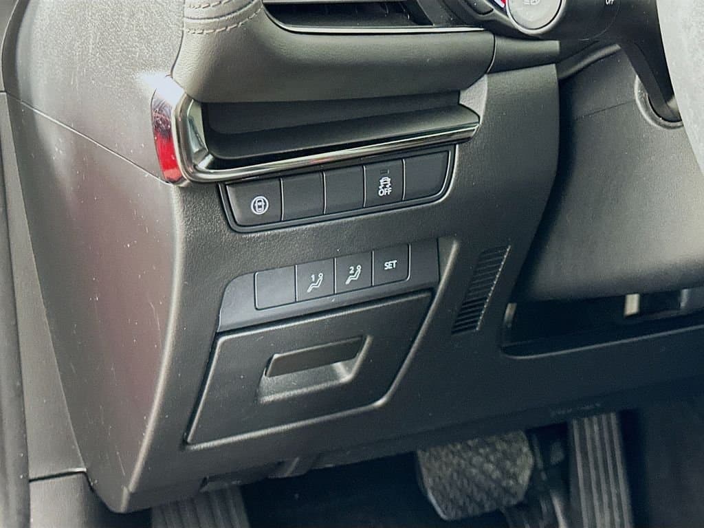 2020 Mazda Mazda3 - Image 10