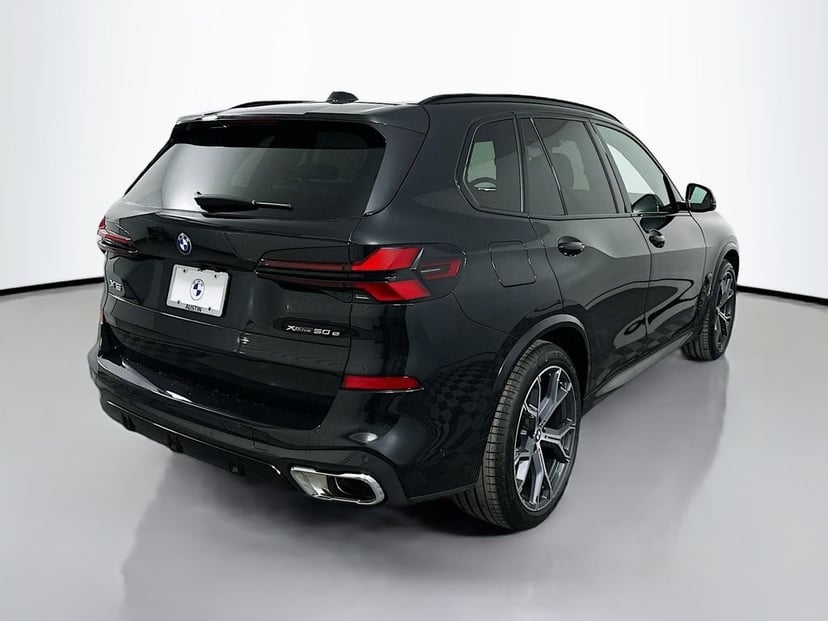 2026 BMW X5 - Image 5