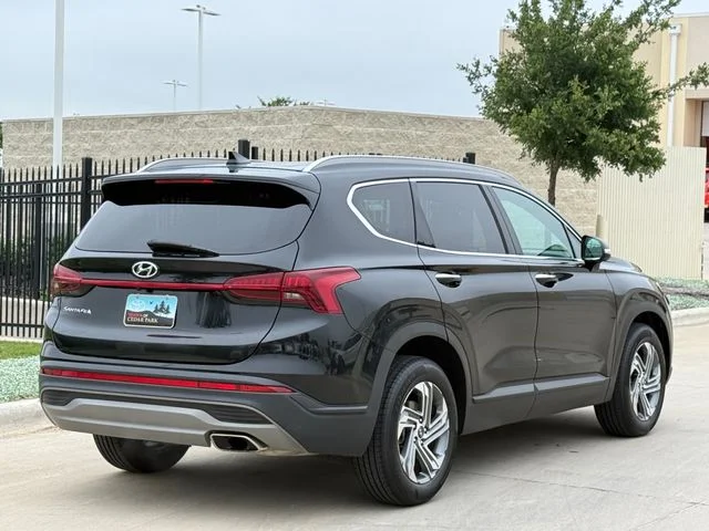 2023 Hyundai Santa Fe - Image 5