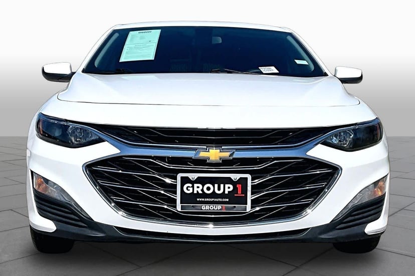 2021 Chevrolet Malibu - Image 4
