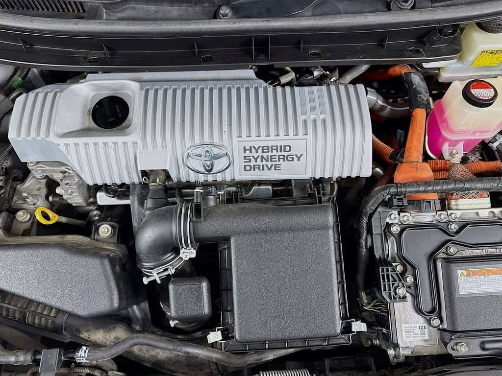 2014 TOYOTA Prius - Image 37