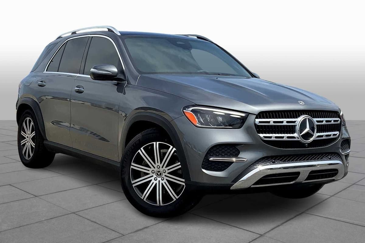 2025 Mercedes-Benz GLE 350 - Image 2