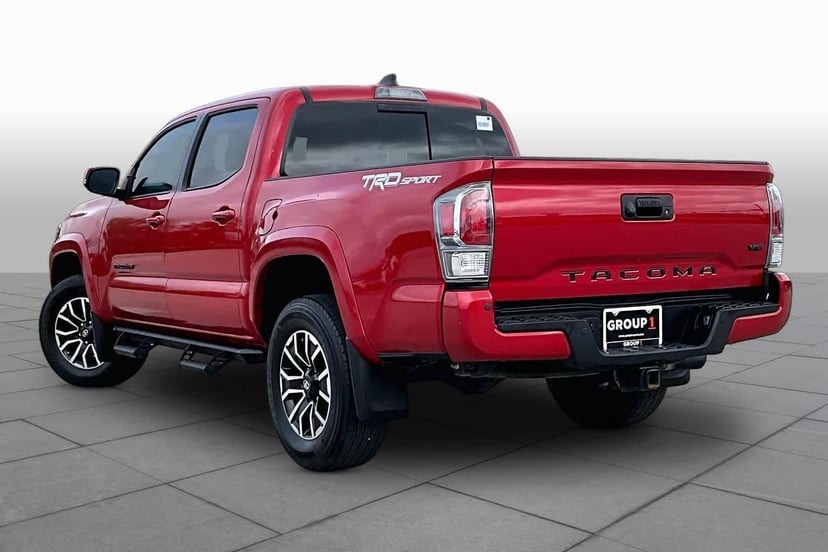 2023 Toyota Tacoma - Image 12