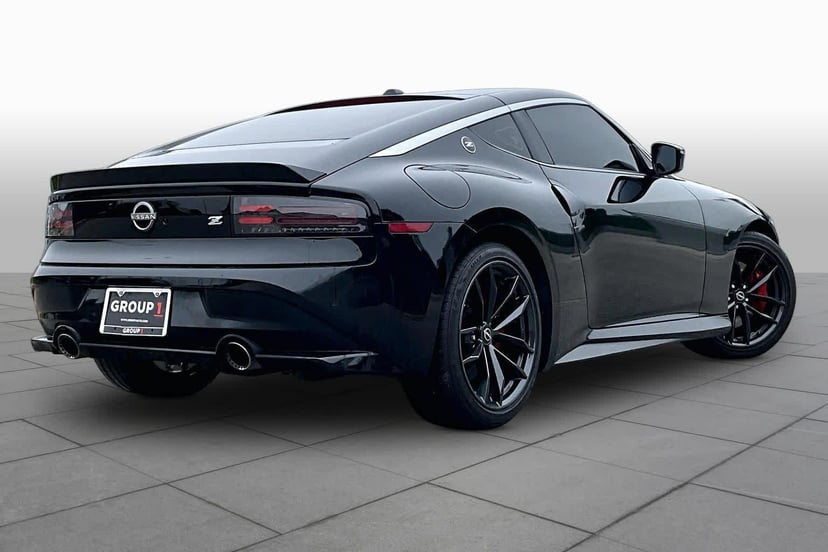 2024 Nissan Z - Image 13