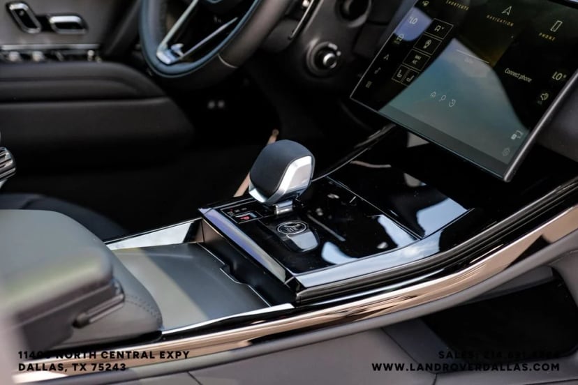 2026 Land Rover Range Rover Sport - Image 26