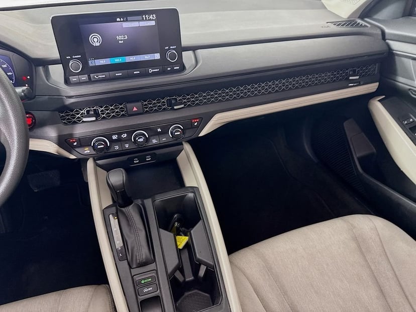 2023 Honda Accord - Image 30