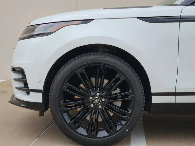 2026 Land Rover Range Rover Velar - Image 9