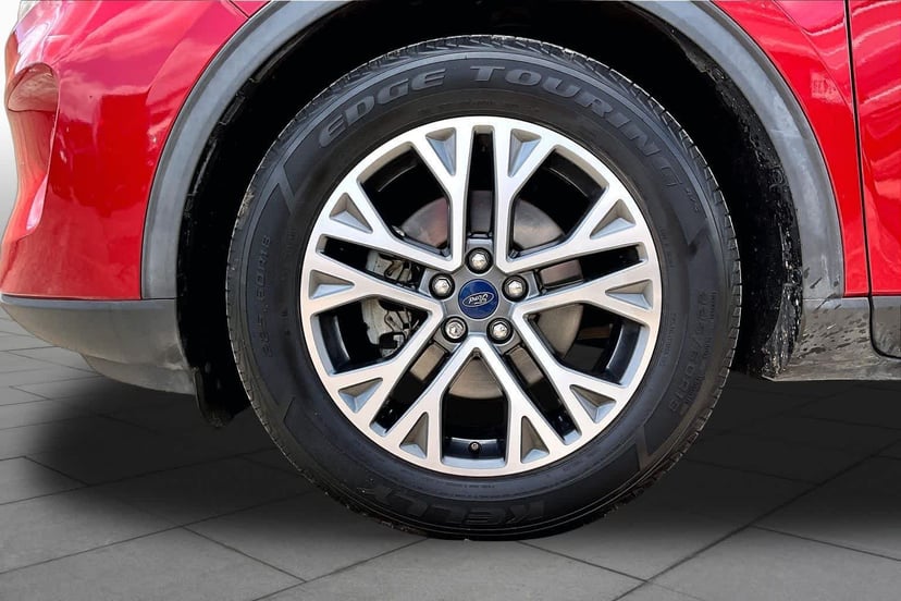 2020 Ford Escape - Image 12