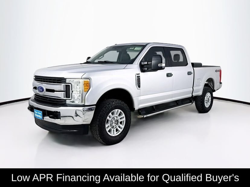 2017 Ford F-250SD - Image 3