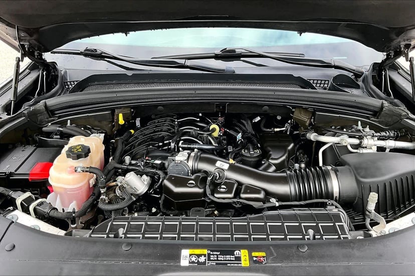 2022 Jeep Grand Cherokee L - Image 32