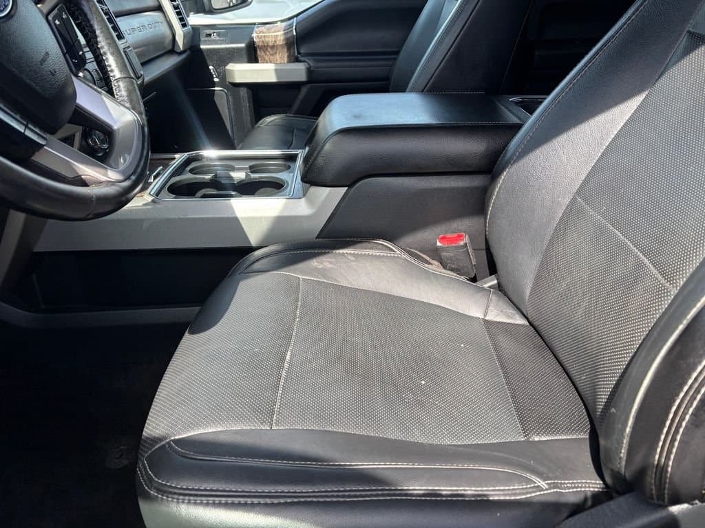 2017 Ford F-350SD - Image 8