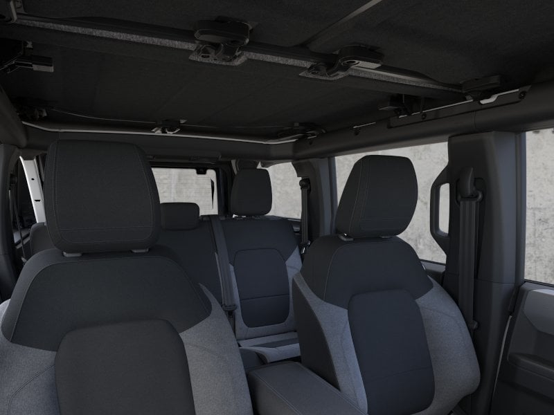 2026 Ford Bronco - Image 25