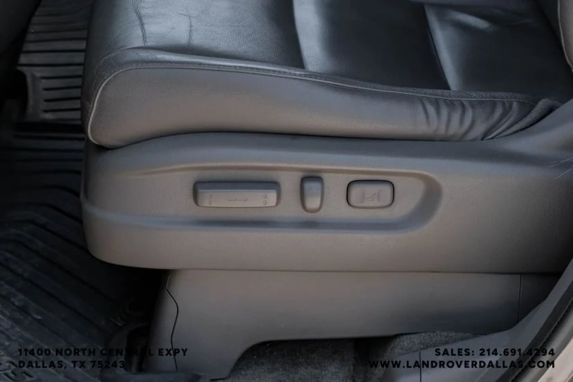 2017 Honda Odyssey - Image 30