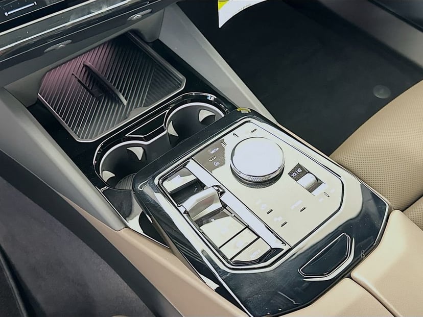 2026 BMW 5 Series - Image 15