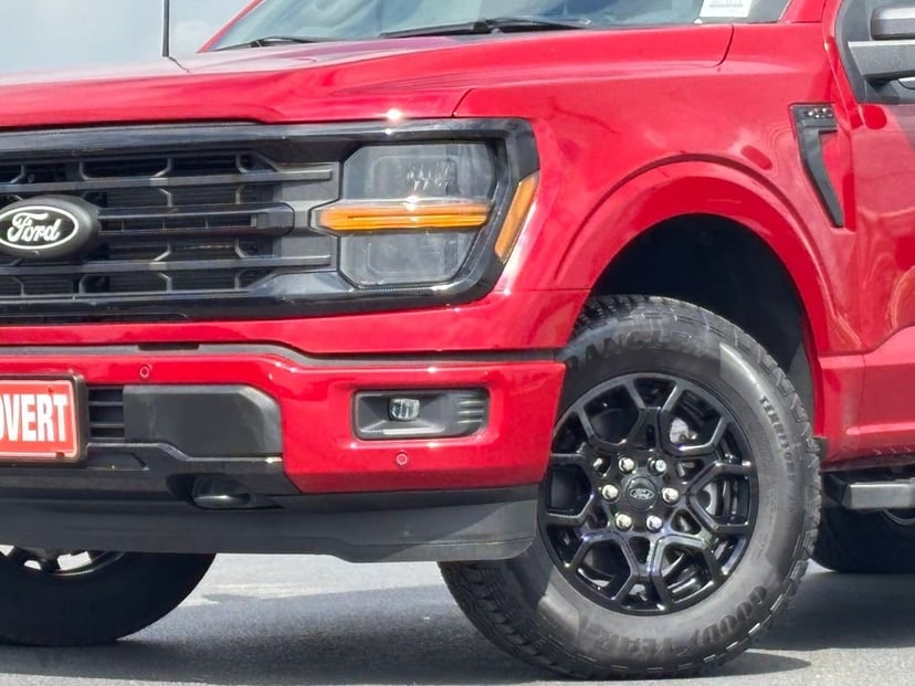 2025 Ford F-150 - Image 2