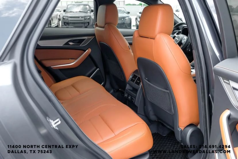 2026 Jaguar F-PACE - Image 42