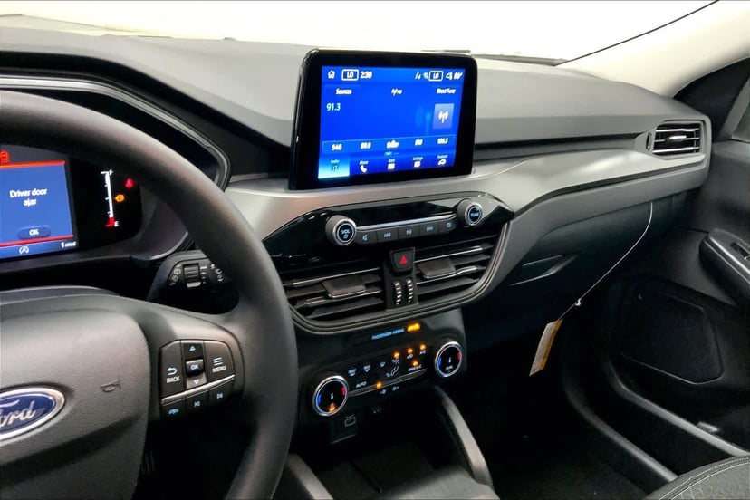 2026 Ford Escape - Image 6