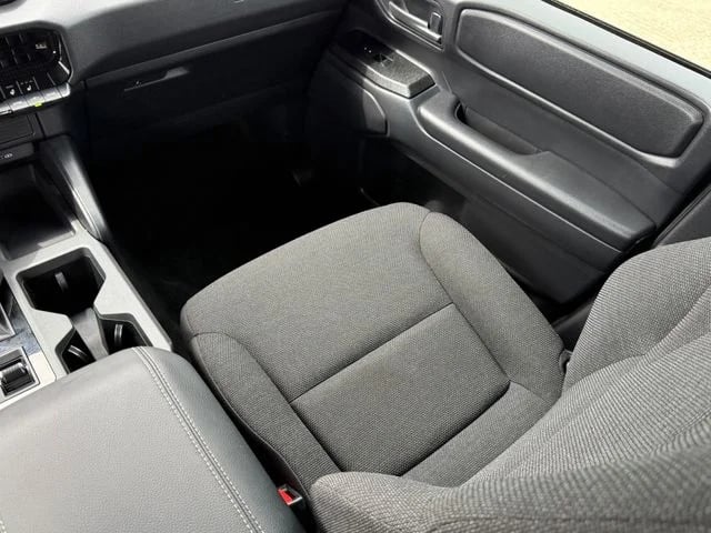 2025 Toyota Land Cruiser - Image 26