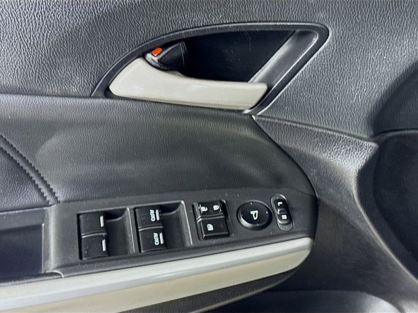 2009 Honda Accord - Image 18