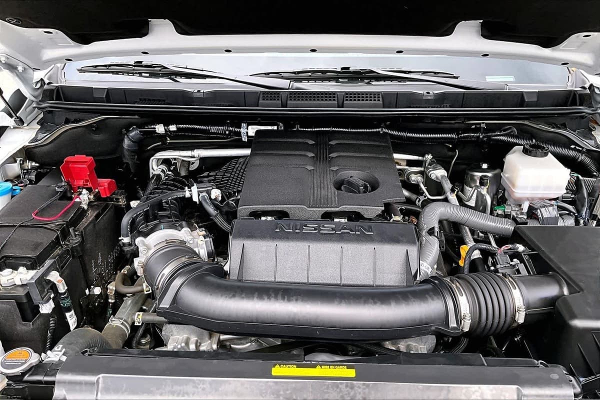 2025 Nissan Frontier - Image 32