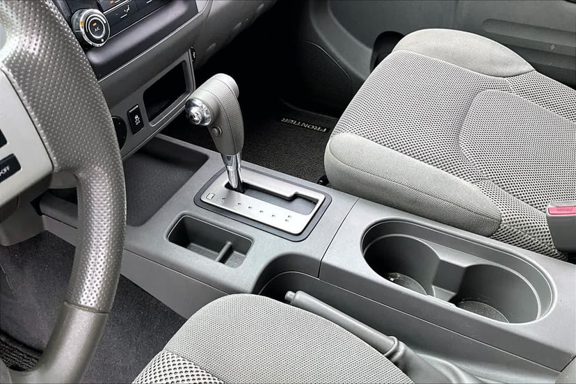 2019 Nissan Frontier - Image 17