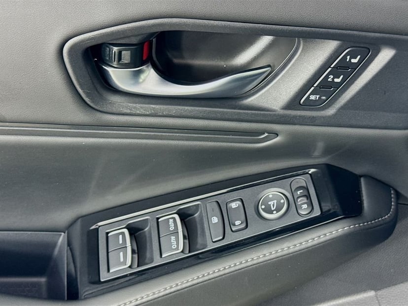 2023 Honda Accord Hybrid - Image 23