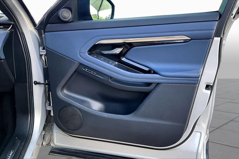 2020 Land Rover Range Rover Evoque - Image 23