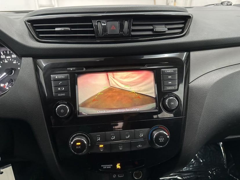 2021 Nissan Rogue Sport - Image 15