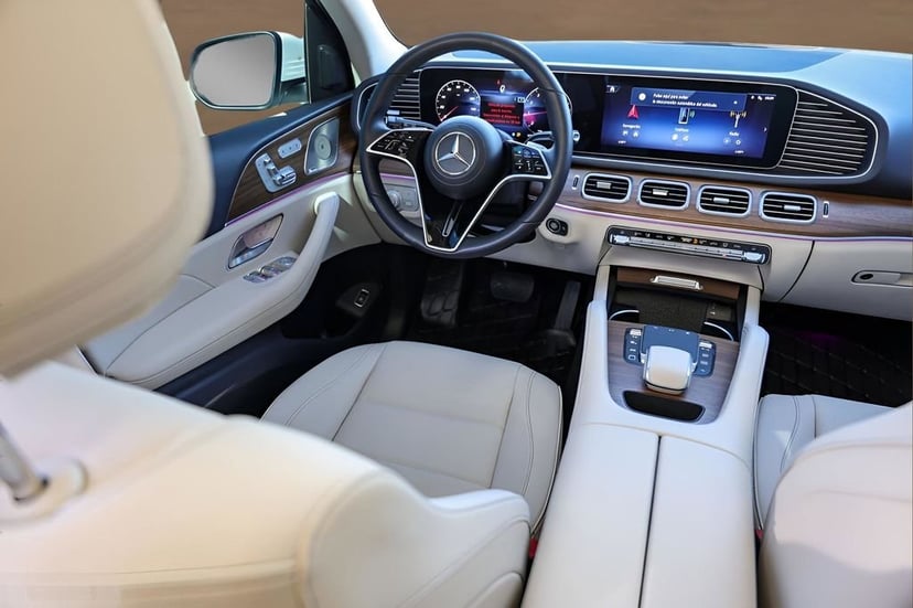 2025 Mercedes-Benz GLE - Image 26