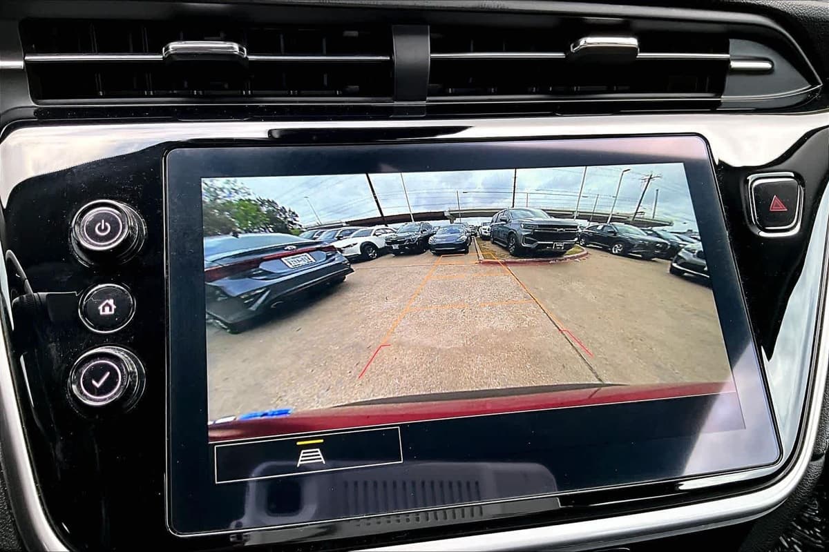 2023 Chevrolet Bolt EUV - Image 27