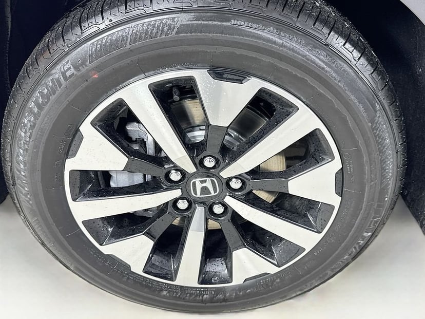 2026 Honda Odyssey - Image 13