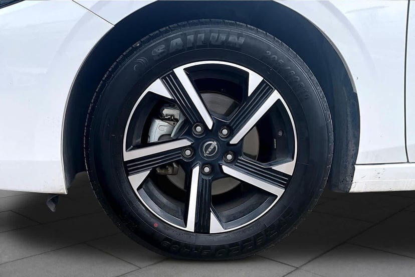 2024 Nissan Sentra - Image 11