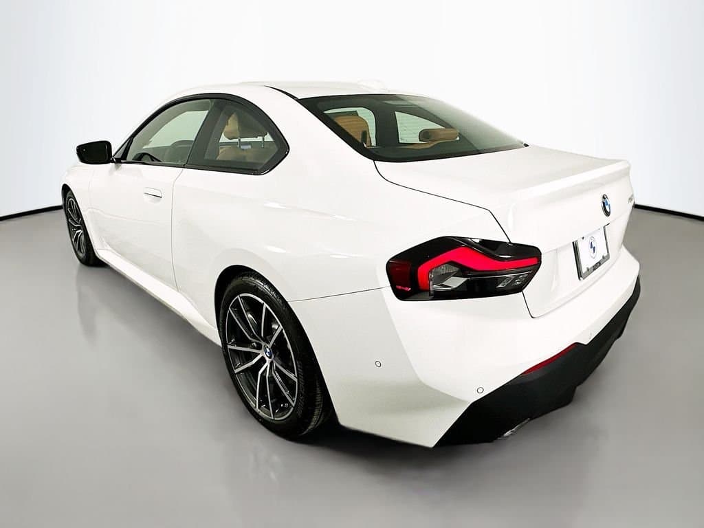 2026 BMW 2 Series - Image 7