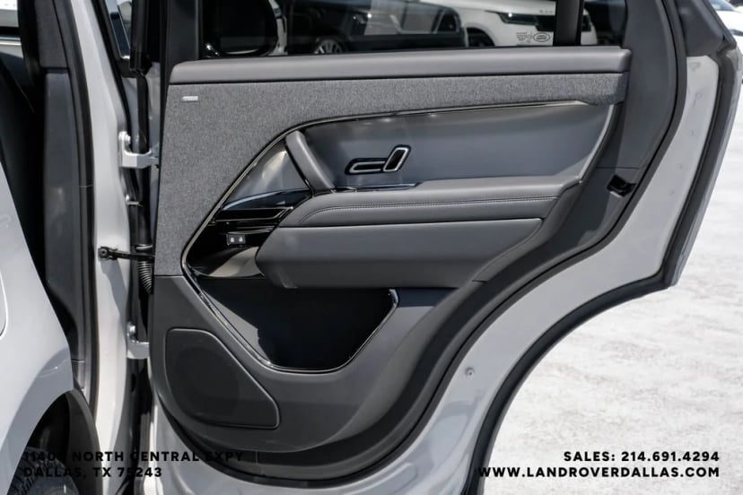 2026 Land Rover Range Rover Sport - Image 48