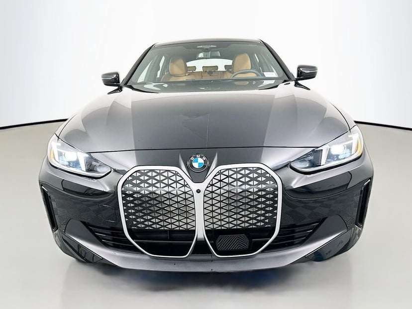 2026 BMW i4 - Image 3
