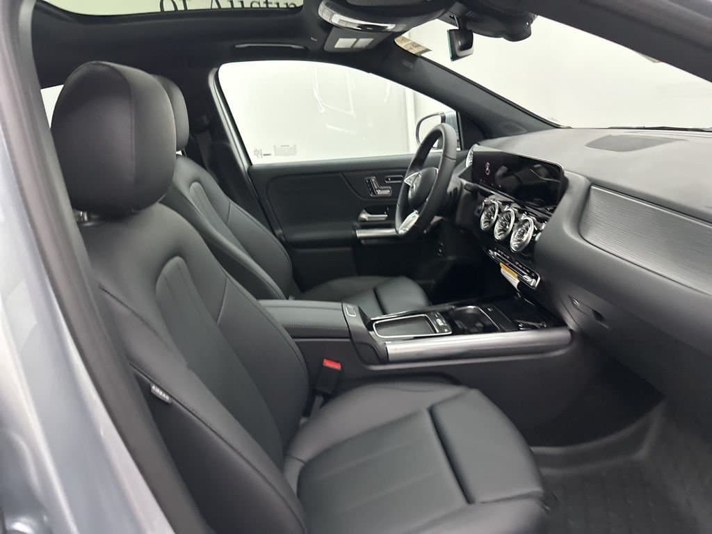 2026 MERCEDES-BENZ GLA - Image 29