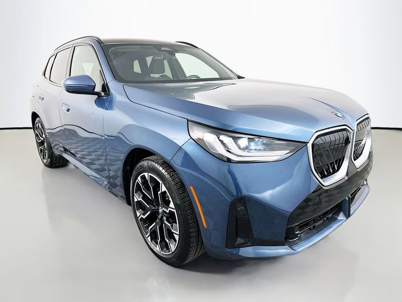 2025 BMW X3 - Image 3