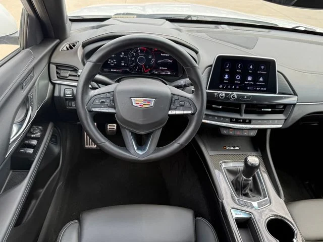 2023 Cadillac CT4 - Image 23