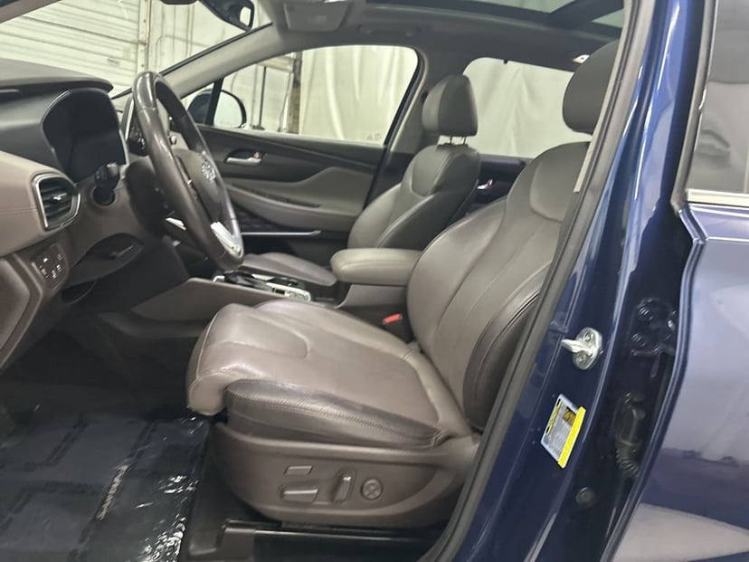 2019 Hyundai Santa Fe - Image 15