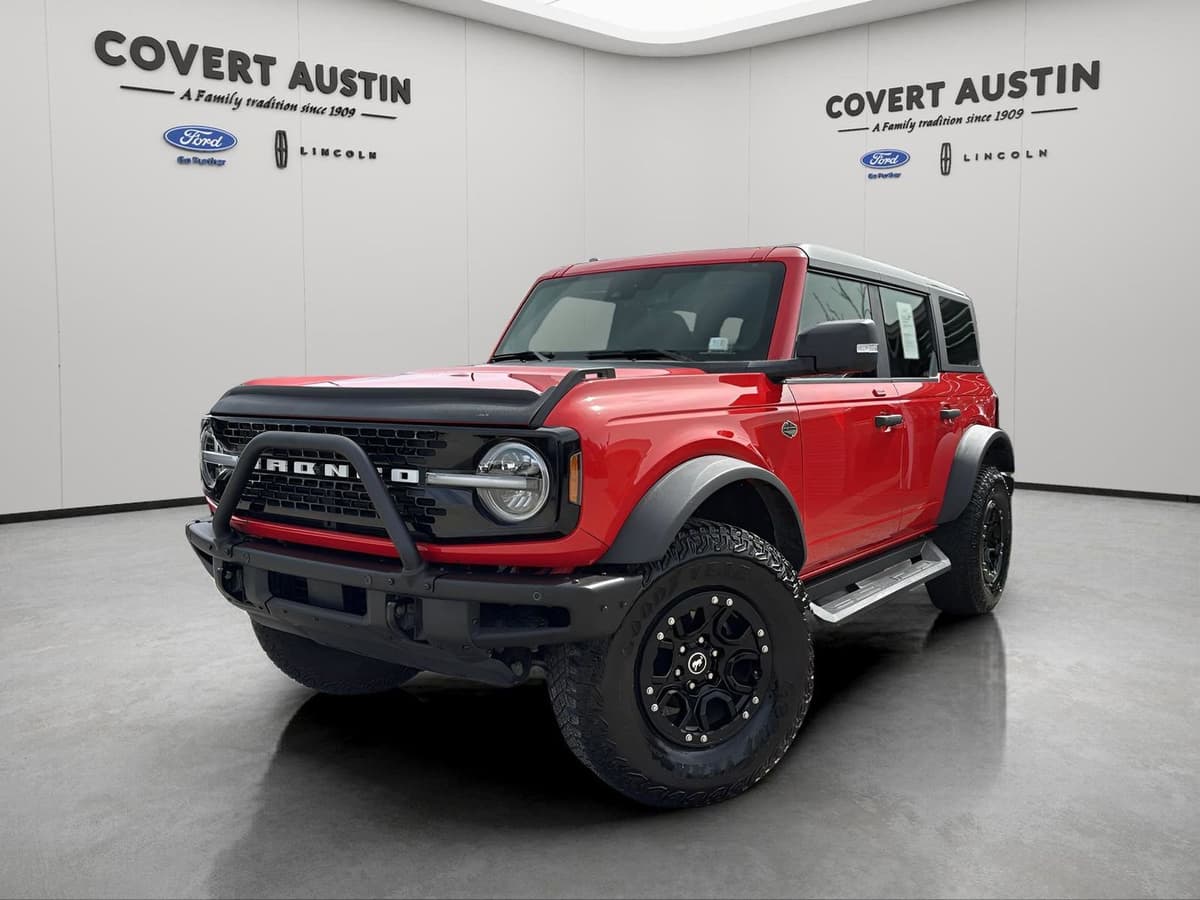 2023 Ford Bronco - Image 1