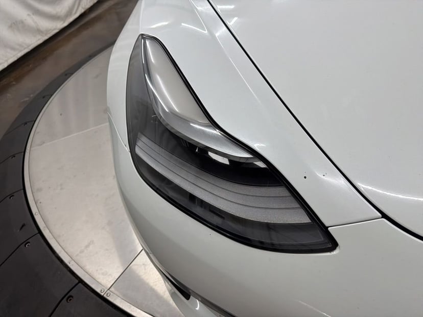 2022 Tesla Model 3 - Image 6