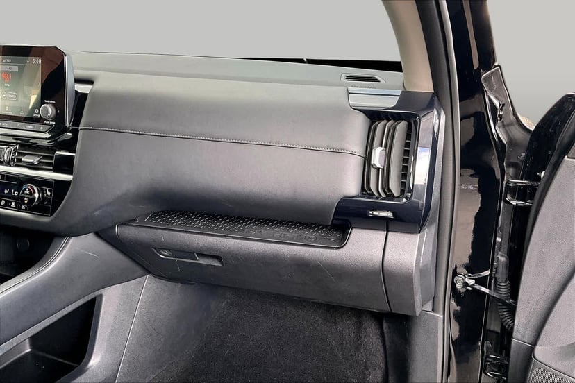 2025 Nissan Pathfinder - Image 18