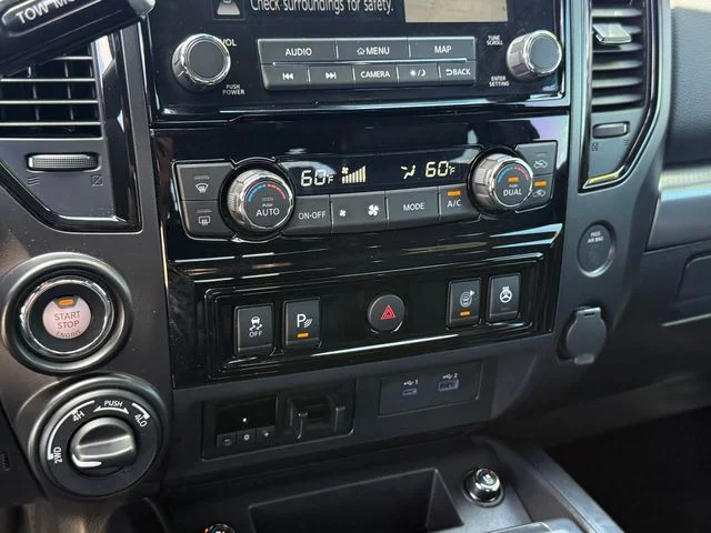 2023 Nissan Titan - Image 16